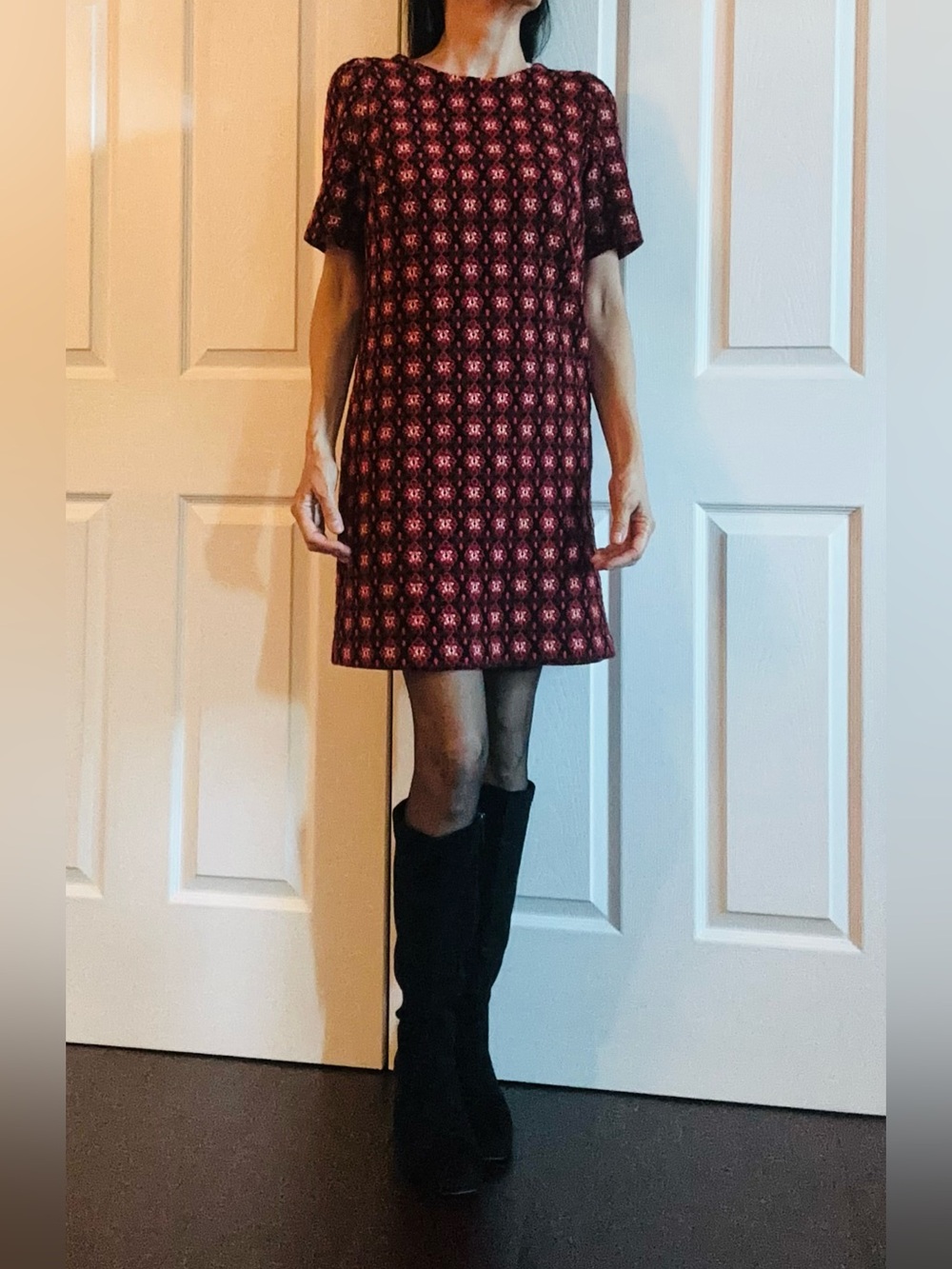 Loft - Black and vibrant red floral shift dress. Relaxed fit just above the knee
